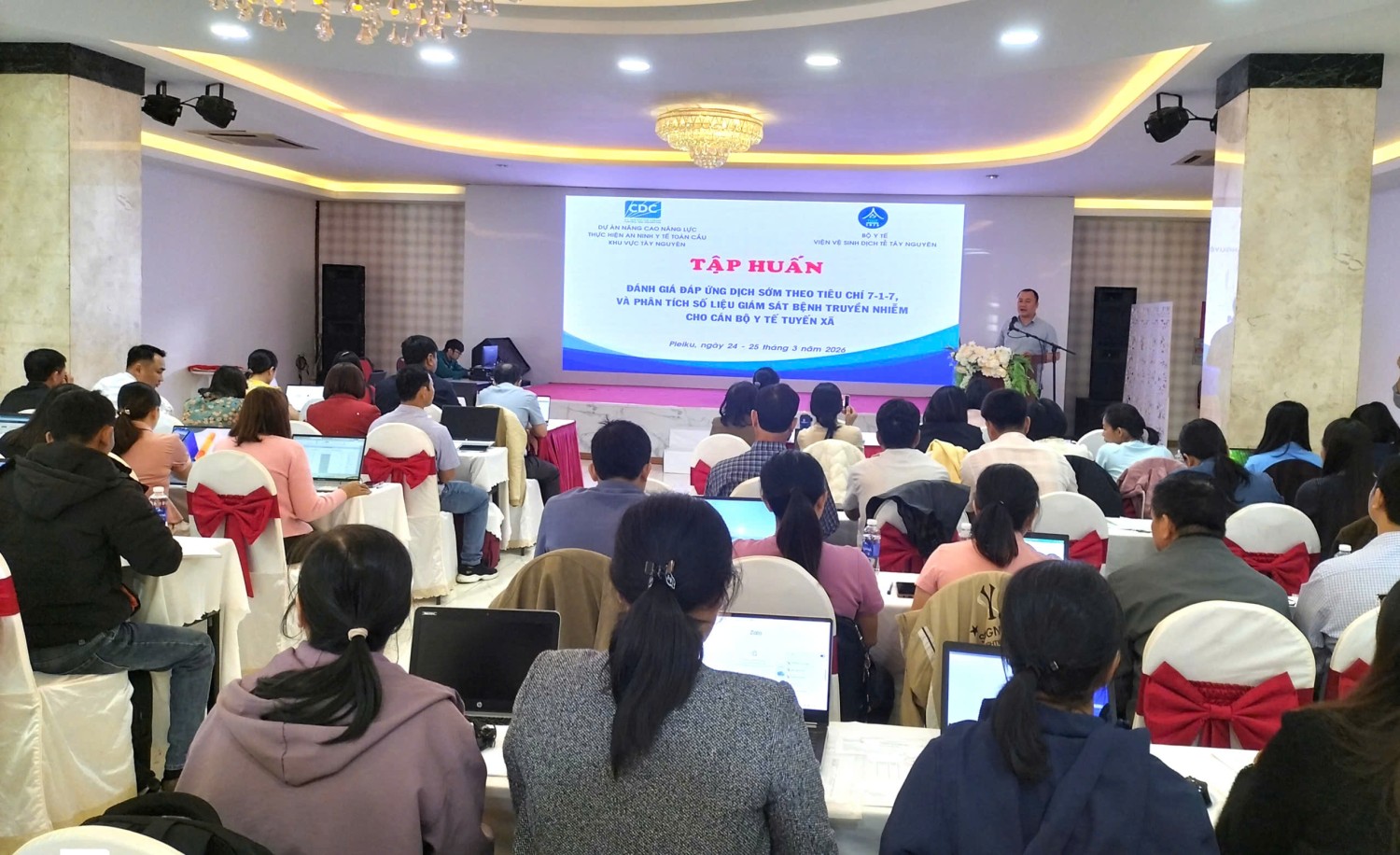 Toàn cảnh lớp tập huấn.