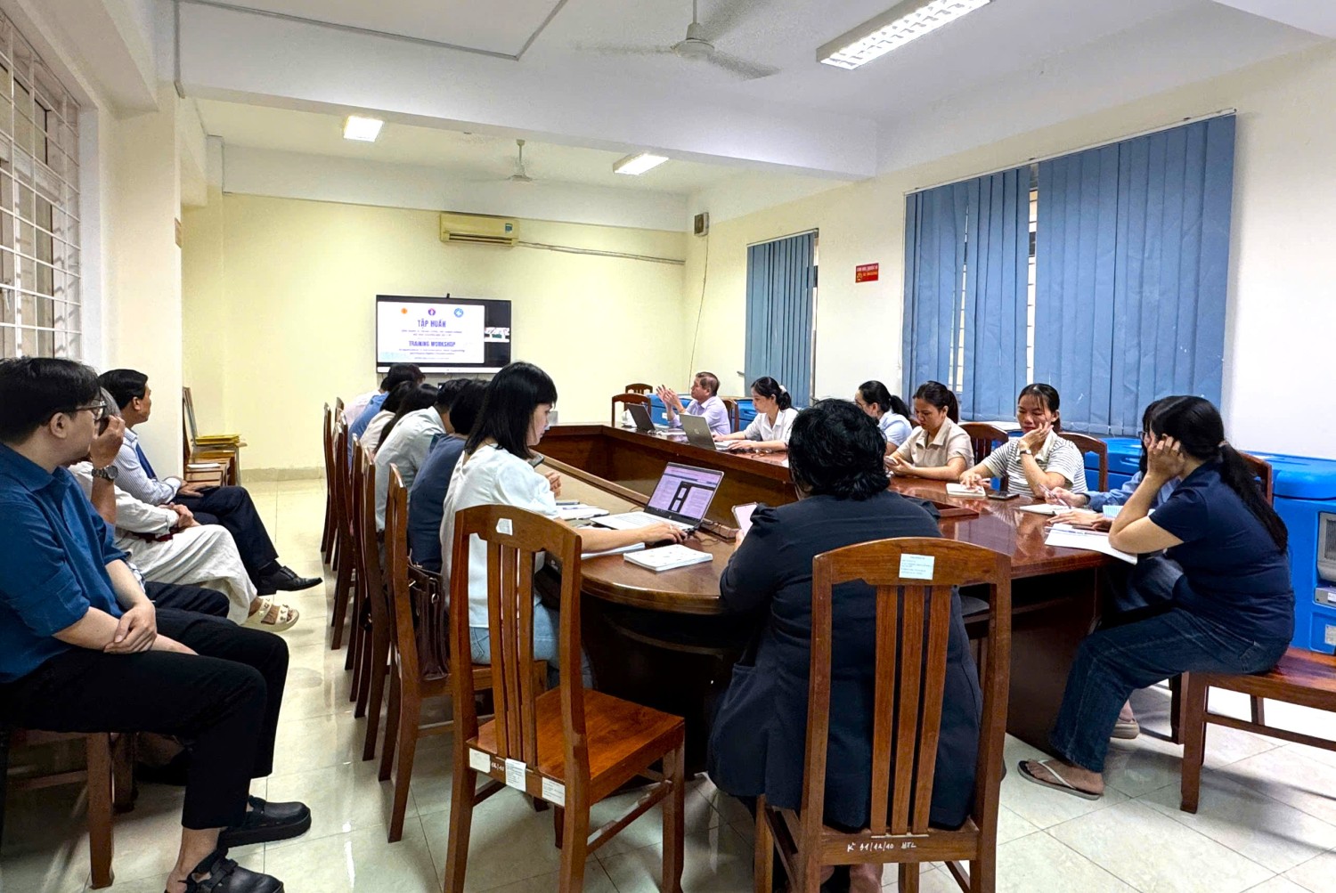 Quang cảnh lớp tập huấn tại điểm cầu CDC (cơ sở 1, phường Quy Nhơn Đông).