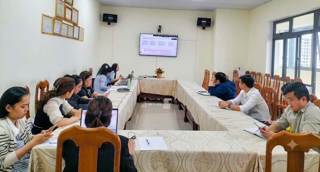 Quang cảnh Hội nghị tại điểm cầu Trung tâm Kiểm soát bệnh tật Cơ Sở 2.